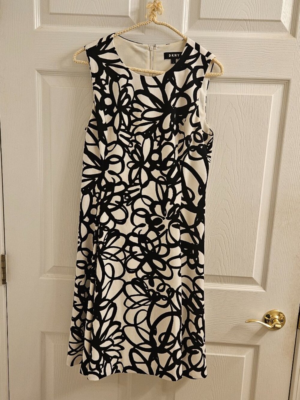 DKNY Dress, size 6
